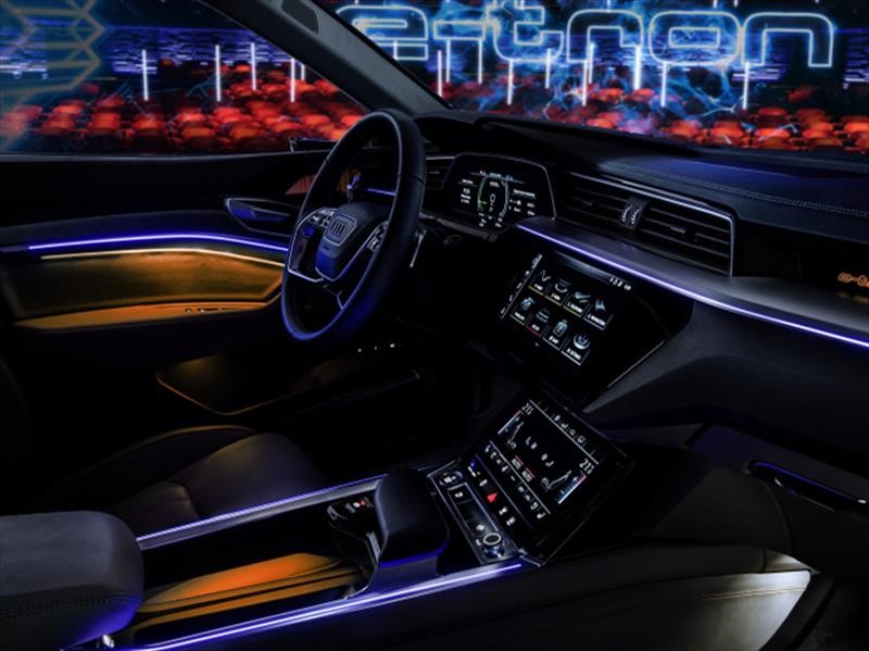 Audi e-Tron interior