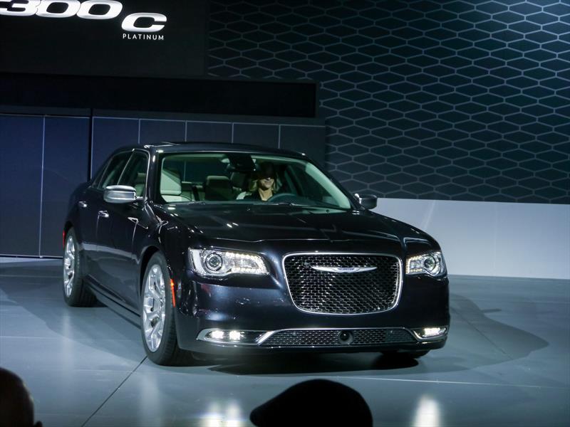 Chrysler 300 2015