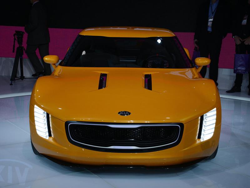 Kia GT4 Stinger Concept