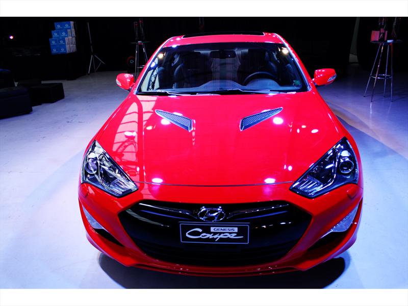 Hyundai Genesis Coupé 2012 