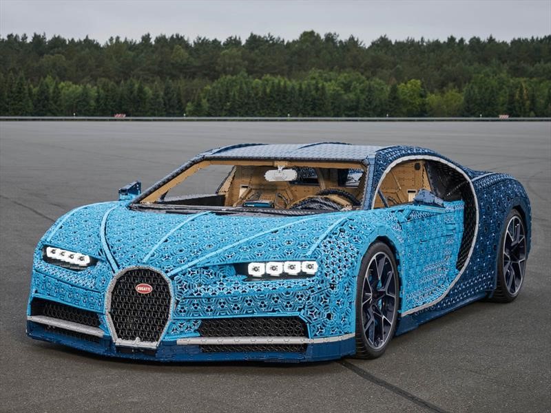Bugatti Chiron de LEGO a tamaño real