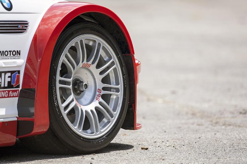 BMW M3 GTR No 006 2001