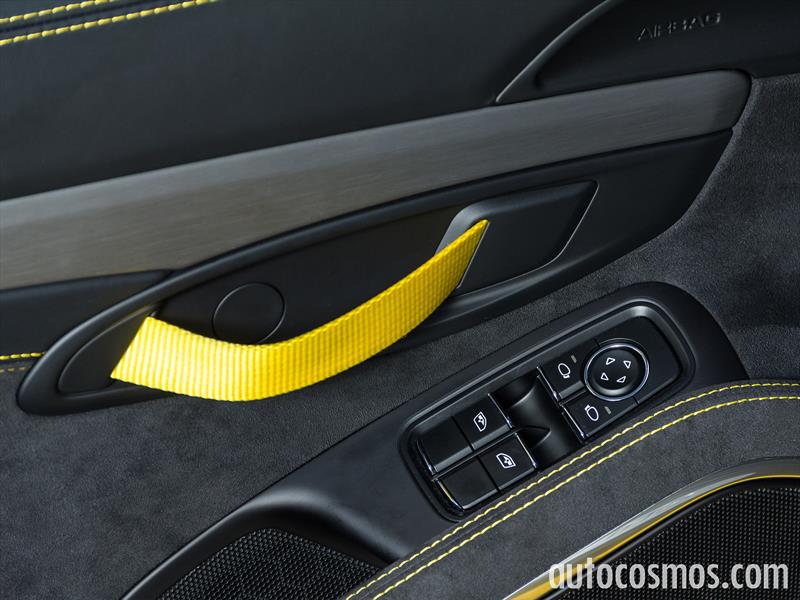 Porsche Cayman GT4 2015