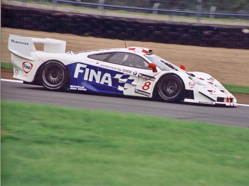 Subastaron un McLaren F1 GTR Longtail
