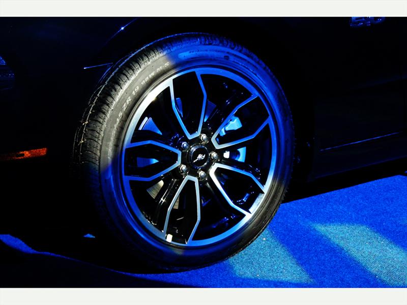 Ford Mustang 2013. Lanzamiento en Chile