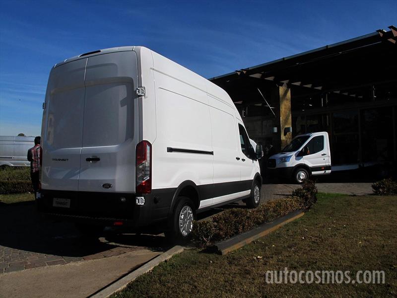 Nueva Ford Transit