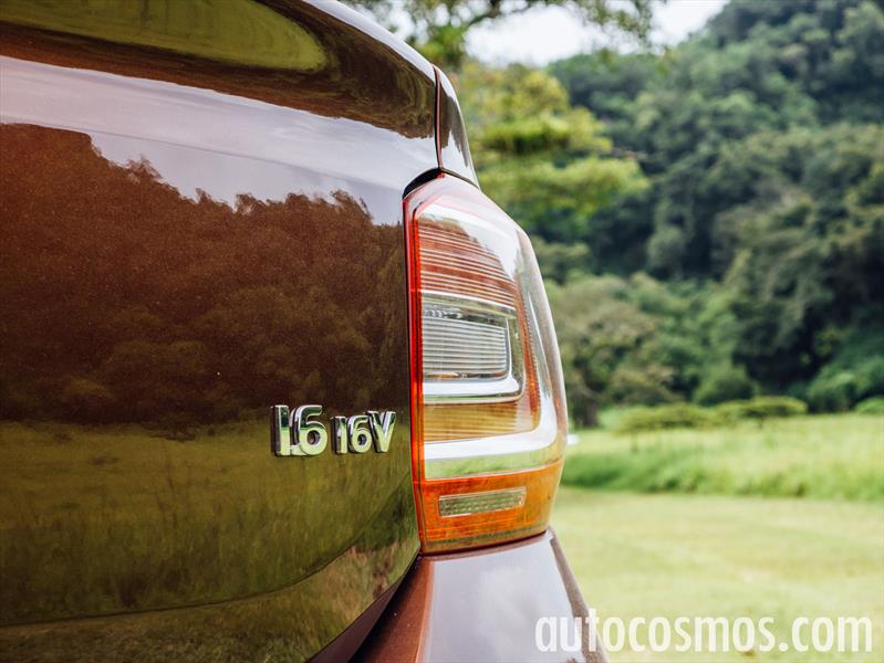 Renault Logan 2015