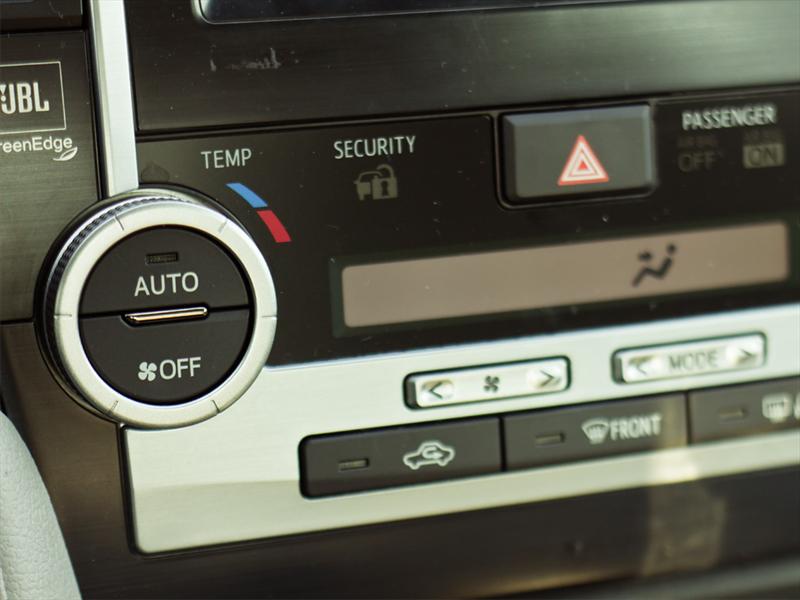 Toyota Camry V6 2012 prueba