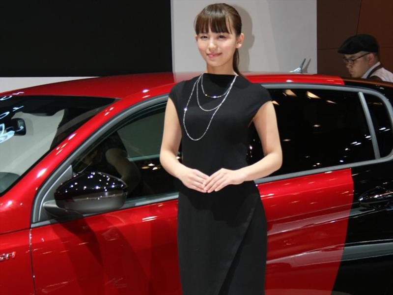 Las chicas del Salón de Tokio 2015