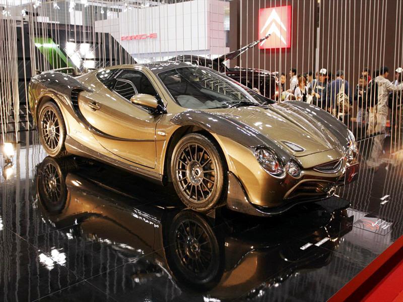 Top 10: Mitsuoka Orochi