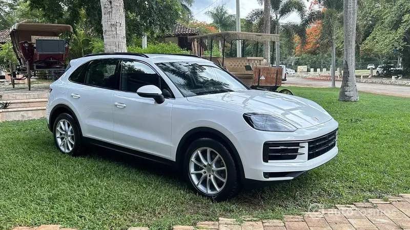 Porsche Cayenne 2024 Facelift