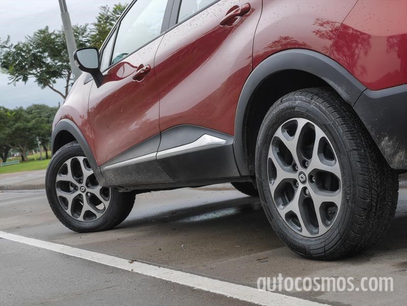 Renault Captur 1.6L Manual vs Automática