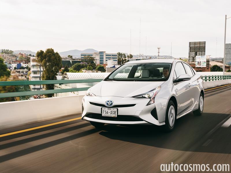 Toyota Prius 2016