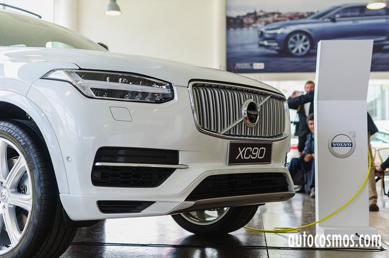 Volvo XC90 T8 2017 - Lanzamiento en Chile
