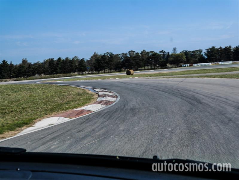 Autocosmos en el GP Track Experience