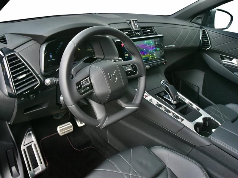 Test drive: DS7 Crossback 2019