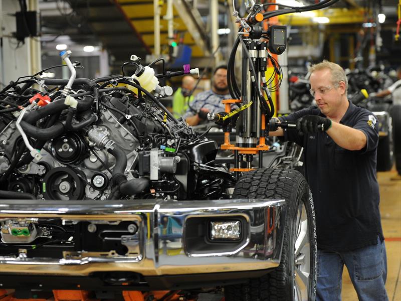 Ford Lobo 2015 producción