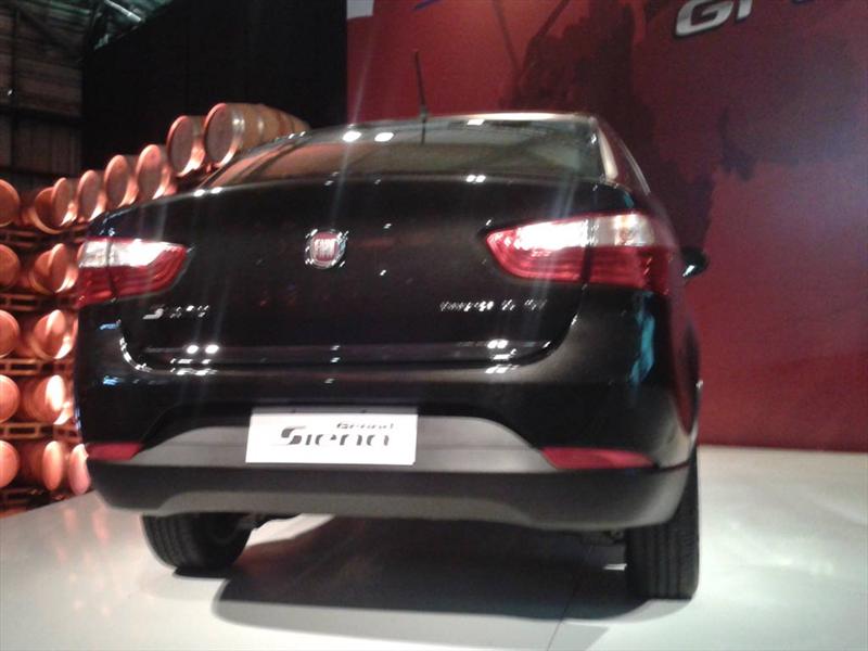 Nuevo Fiat Grand Siena 2012, presentación. Parte 2