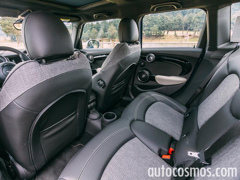 MINI Cooper S 5 puertas 2015