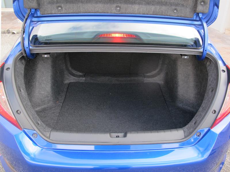 Honda Civic Sedán 2016