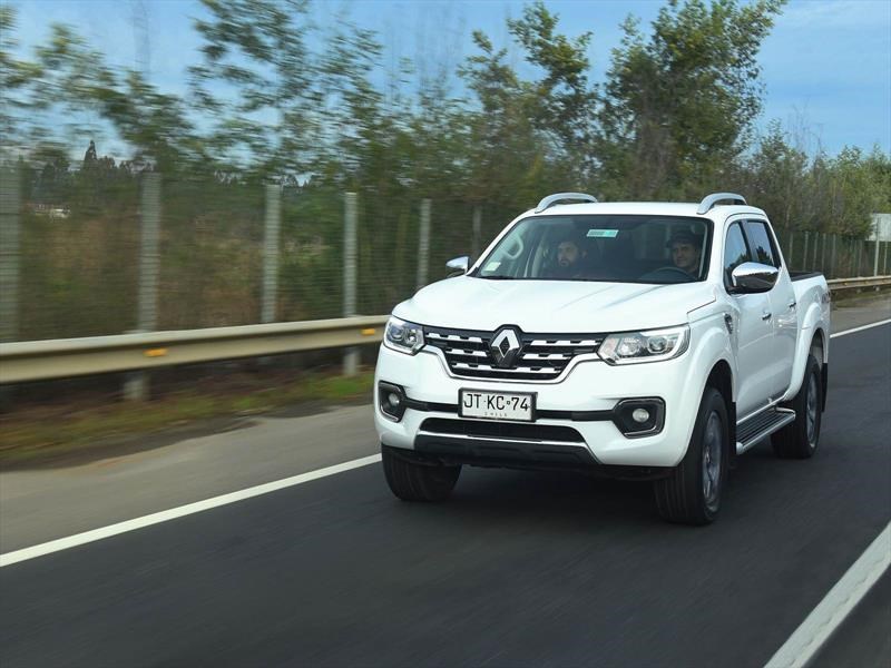 Renault Alaskan 2017 - Lanzamiento en Chile