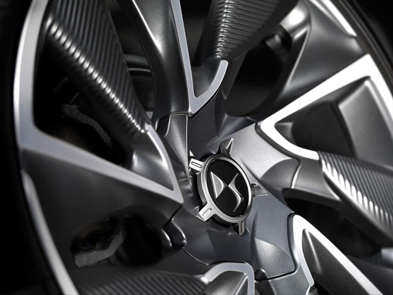 DS 4 y DS 4 Crossback en Frankfurt 2015