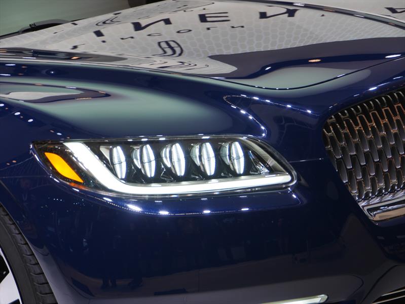 Lincoln Continental Concept