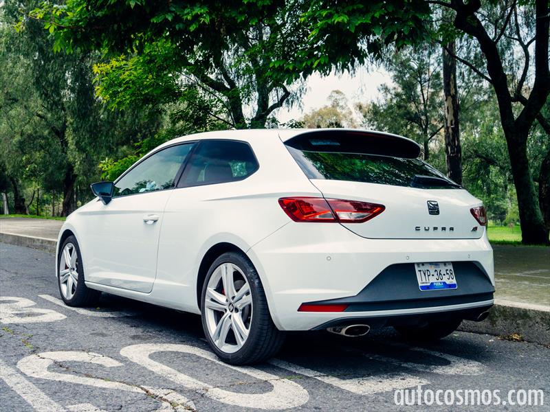 SEAT León CUPRA 2015