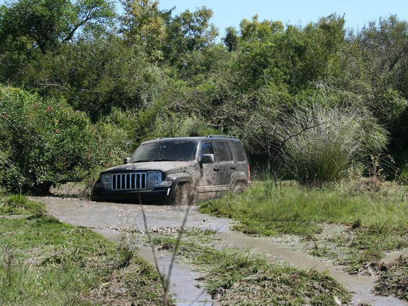 Travesía del Jeep Club Argentina en Concordia