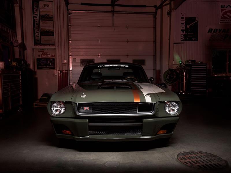 Ford Mustang Espionage 1965 por Ringbrothers