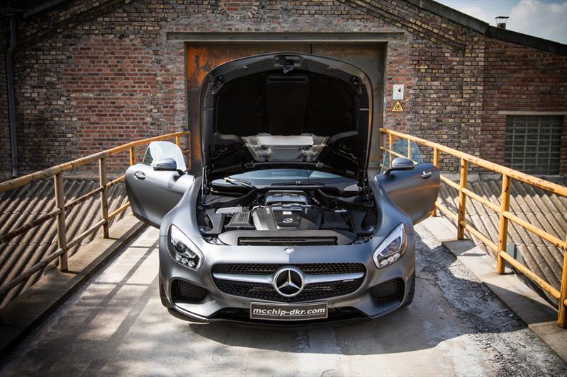 Mercedes-AMG GT por McChip-DKR