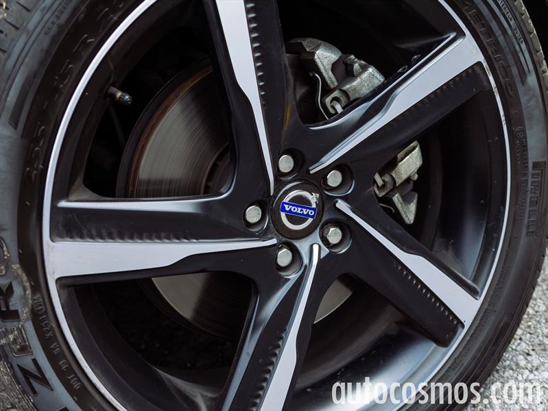 Volvo XC60 2015