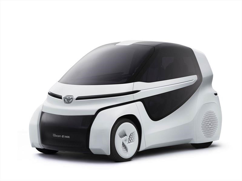 Toyota Concept-i