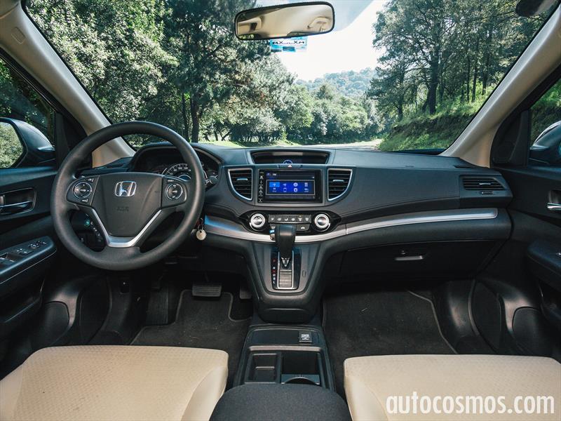 Honda CR-V 2015 vs Nissan X-Trail 2015