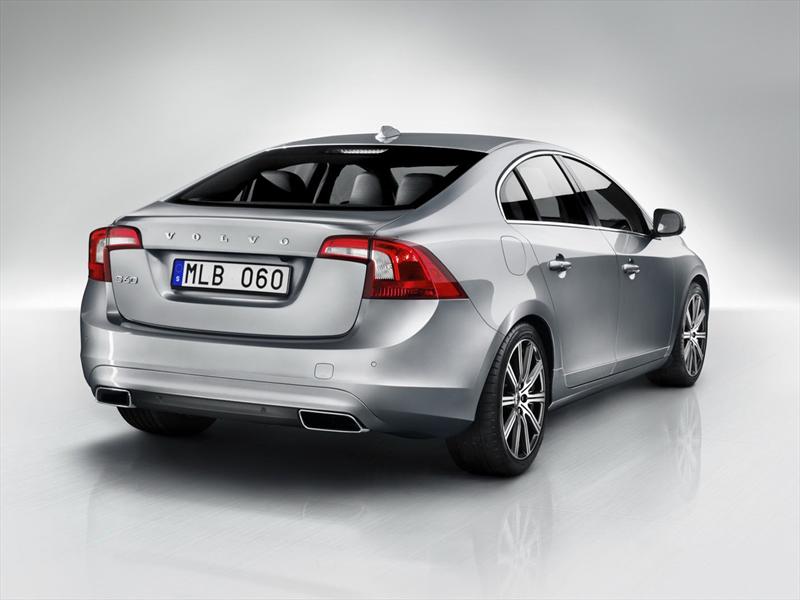 Volvo renueva sus modelos S60, V60 y XC60
