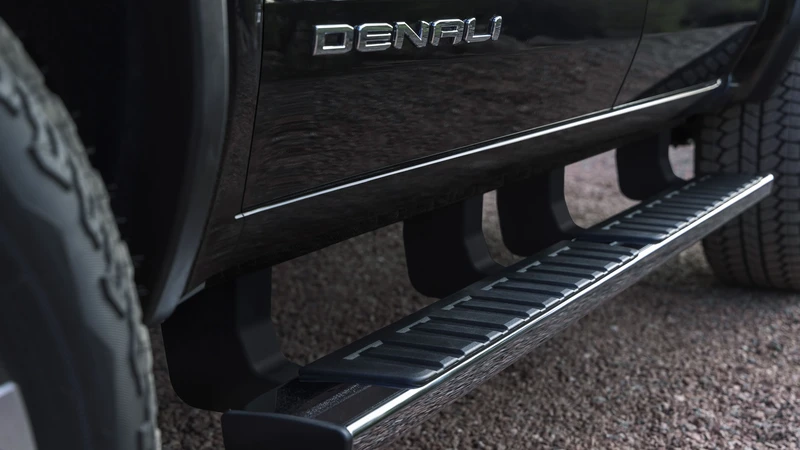 GMC Canyon Denali 2023