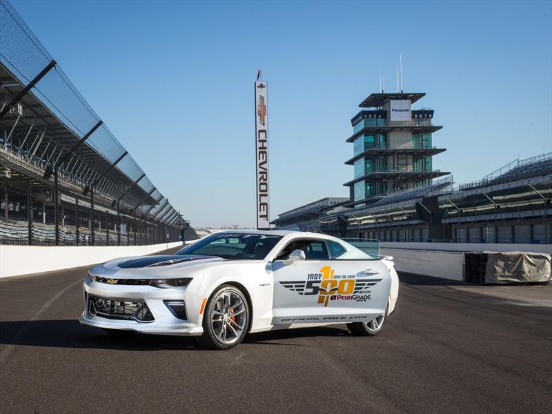 Camaro 50th Anniversary, el pace car en Indy 500