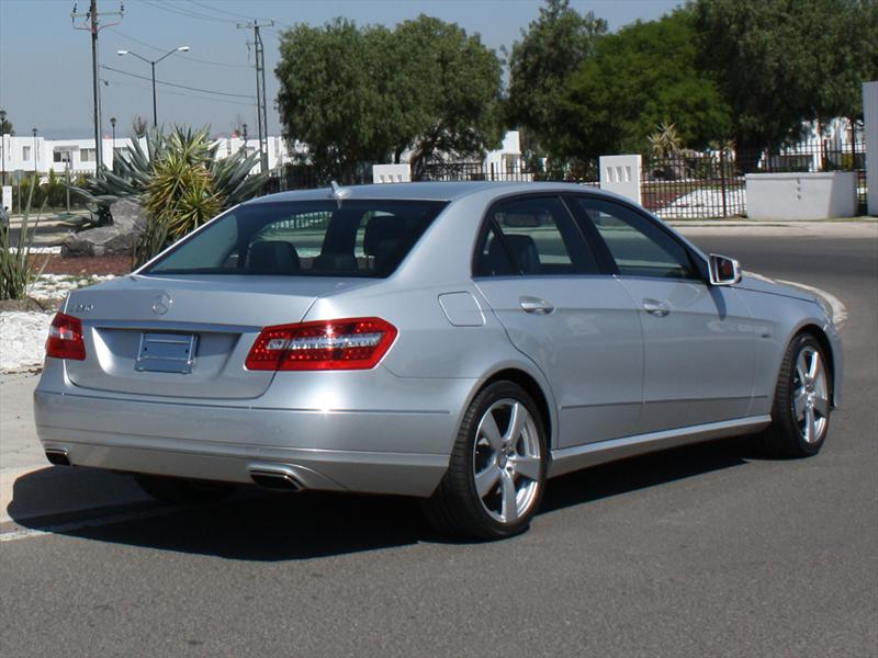 Mercedes-Benz E250 CGI Avantgarde 2012 a prueba