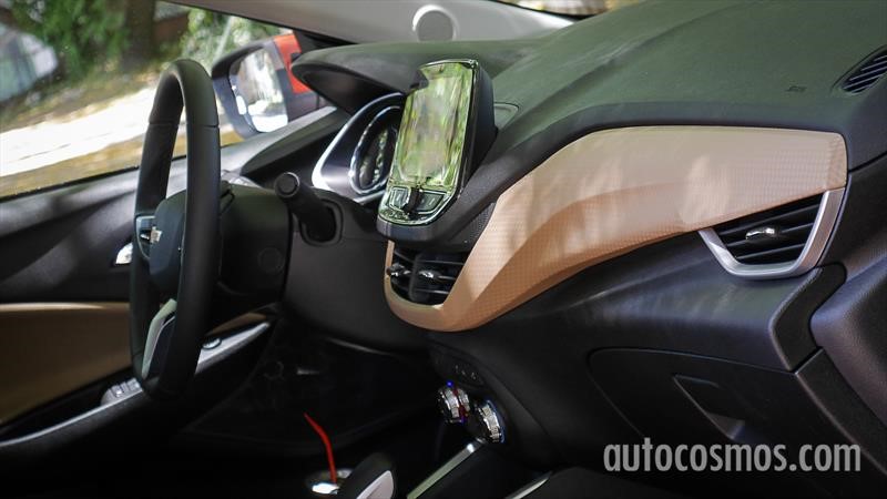 Chevrolet Onix Hatchback 2020 a prueba