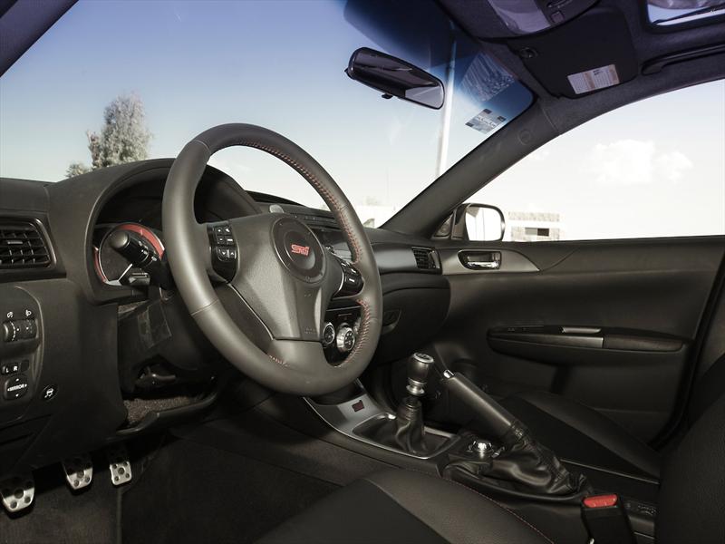 Subaru Impreza WRX STi sedán 2011 prueba
