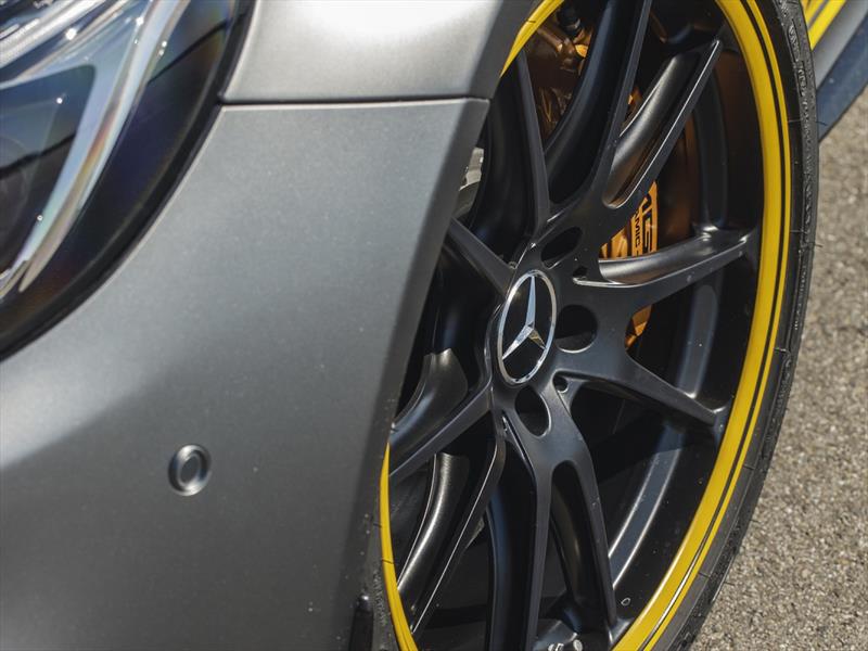 Mercedes-AMG C63 Coupe Edition 1