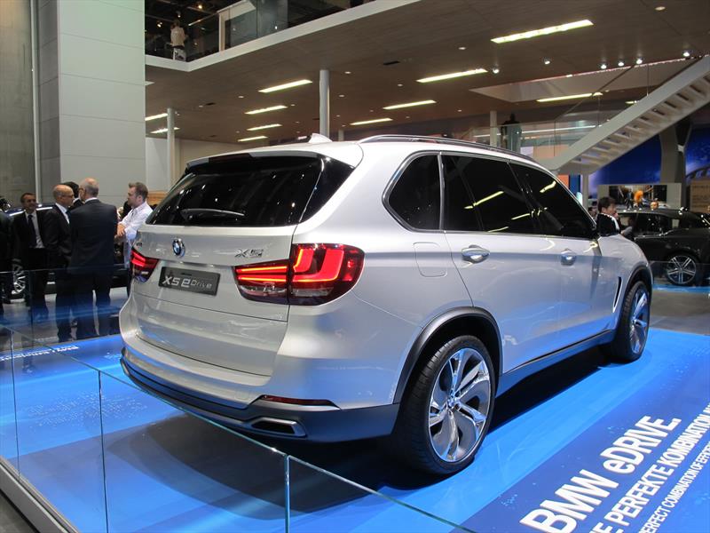 BMW X5 eDrive Concept