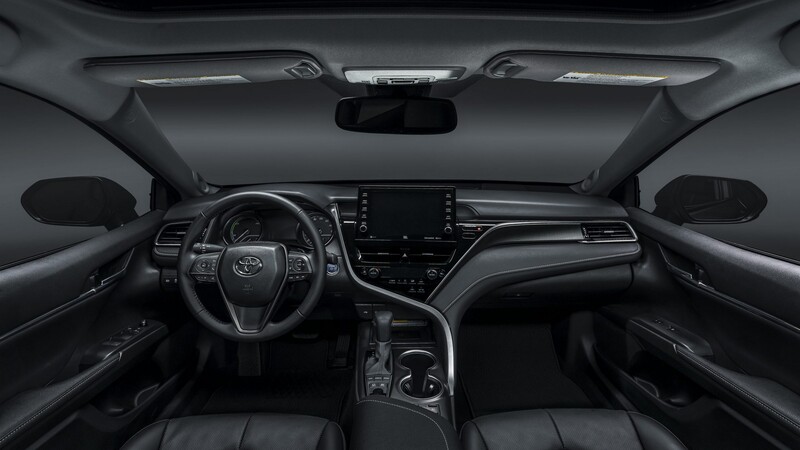 Toyota Camry 2021