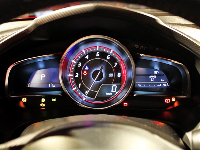 New Mazda3 2014 Lanzamiento en Chile