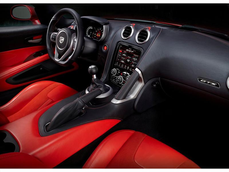 SRT Viper GTS
