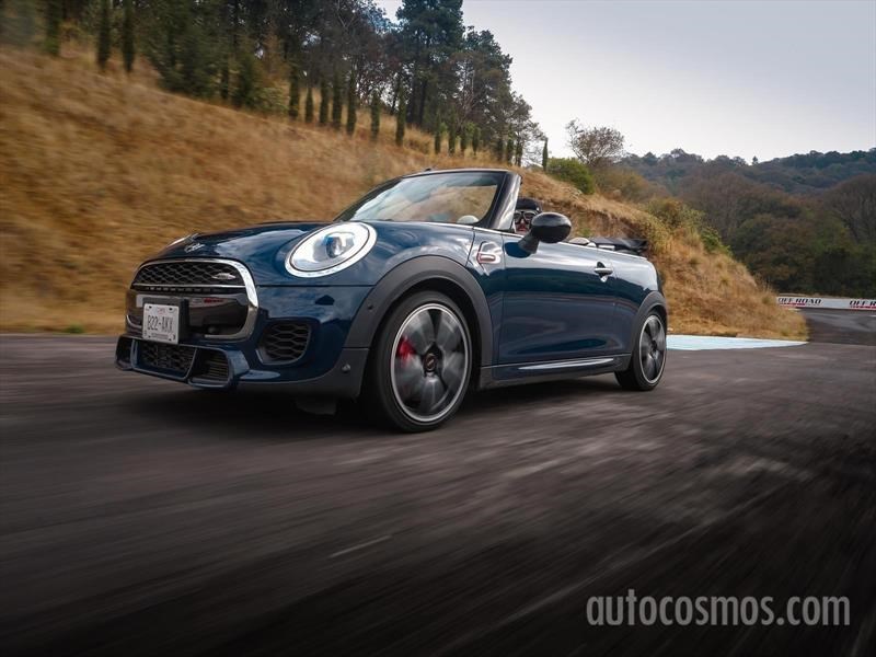 MINI John Cooper Works Convertible 2017