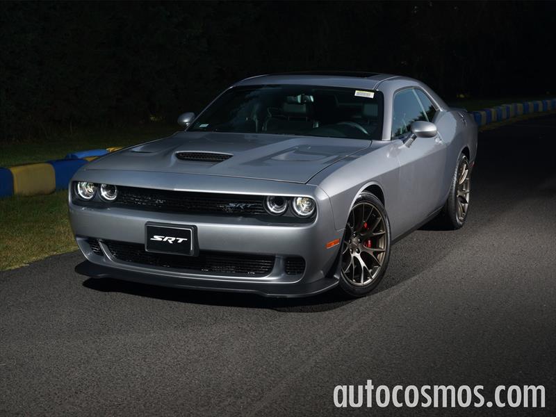 Dodge Challenger SRT Hellcat