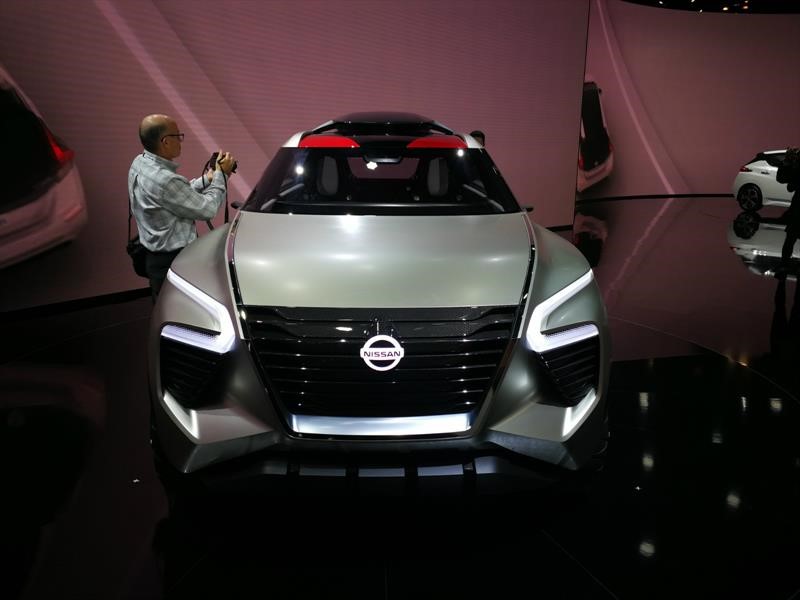 Nissan XMotion Concept