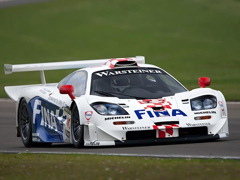 Subastaron un McLaren F1 GTR Longtail
