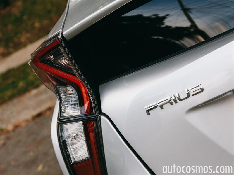 Toyota Prius 2016
